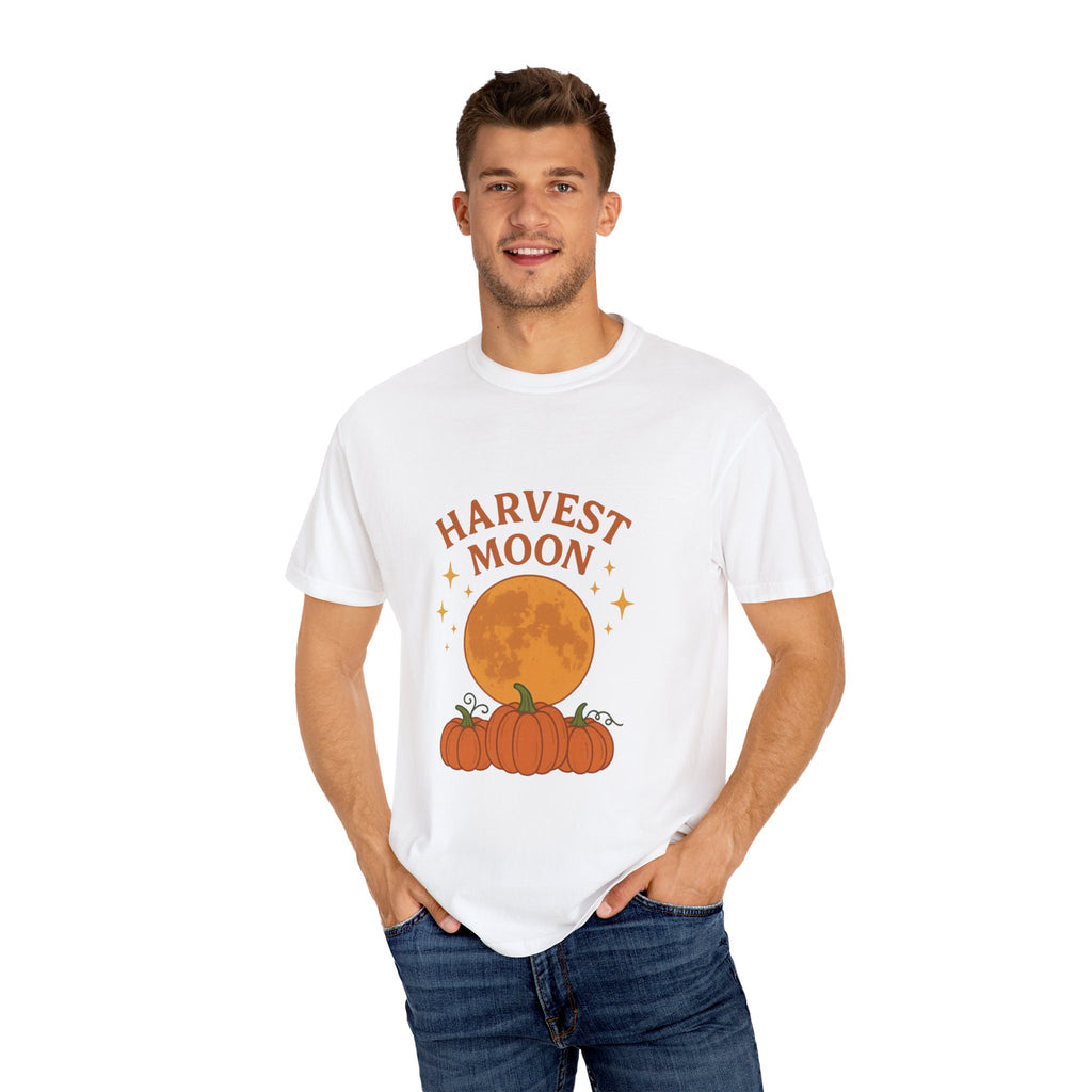 Harvest Moon Autumn T-Shirt – Cozy Fall Pumpkin & Moon Graphic Tee, Fall Apparel, Autumn Festival Shirt, Halloween T-shirt